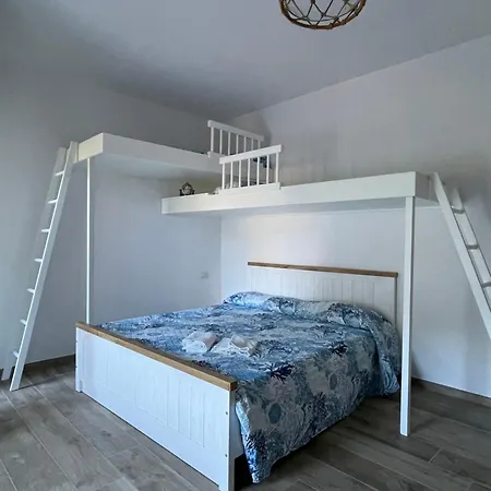 Nyaraló Fidelica Stintino